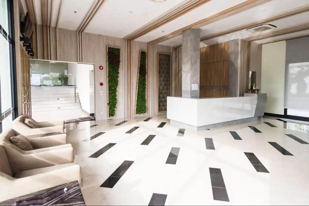 Dusit Grand Condo View Джомтьен Экстерьер фото