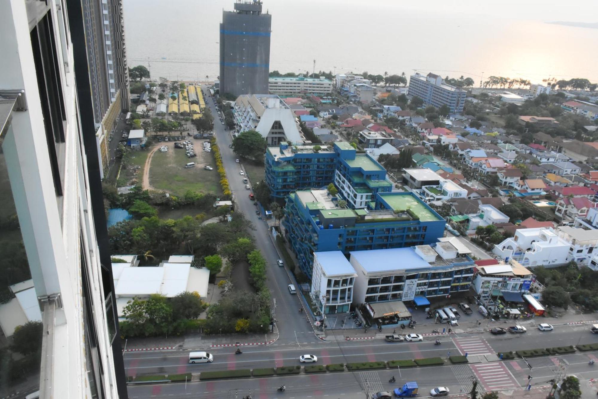 Dusit Grand Condo View Джомтьен Номер фото